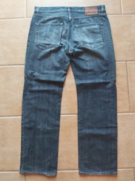 Spodnie jeans Hugo Boss W34 L32.