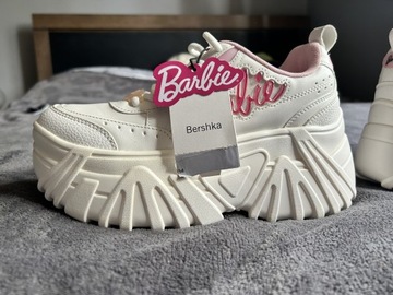 Buty Bershka Barbie nowe na platformie