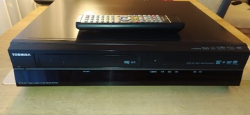 Nagrywarka TOSHIBA RXDV60KB Combo VHS DVD HDD 320G