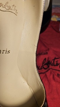 SZPILKI CHRISTIAN LOUBOUTIN rozm. 39