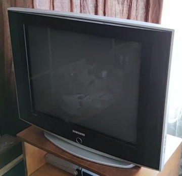ЭЛТ-телевизор Samsung CW29Z508T