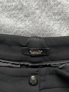 Spodnie cygaretki firmy Massimo Dutti