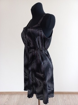 Mała czarna retro sukienka na ramiączkach vintage