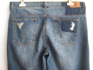 RESERVED spodnie damskie jeans Boyfriend W 31 L 34