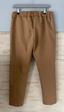 Nowe spodnie cygaretki Moodo (M)