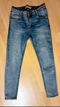 Denim Life spodnie jeans push-up rozmiar M