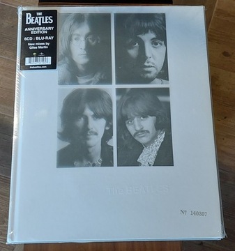 The Beatles White Album Super Deluxe 6 CD blu ray