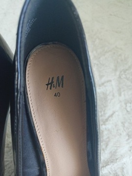 Czarne szpilki z firmy H&M śliczne.