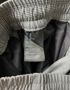 Eleganckie spodnie w kratkę z lampasem H&M Divided