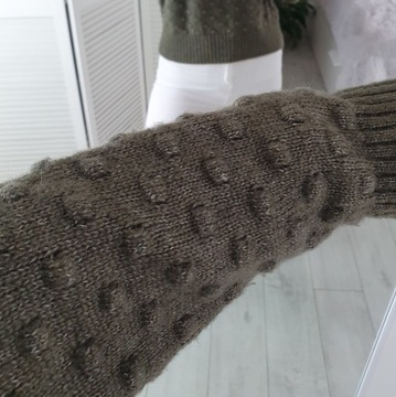 Bik bok sweter khaki w kropeczki wełna XS 34