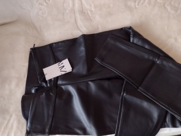 (40/L) ZARA/Skórzane legginsy, spodnie rurki) NOWE