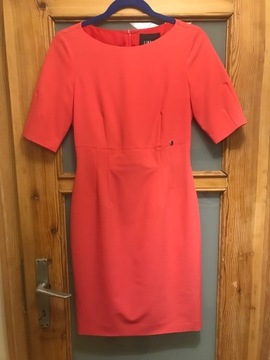 Nowa  sukienka Simple r.34 - 130 zł