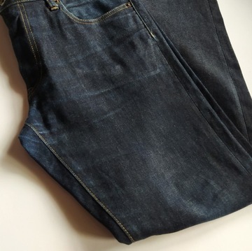 Uniqlo Jeans Slim Fit W34 L32 Spodnie Jeansowe