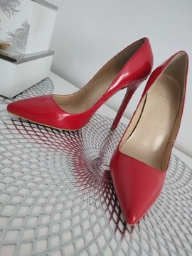 Czerwone Szpilki Christian Louboutin 