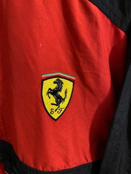 Kurtka kangur Ferrari
