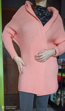 Polska narzutka sweter kardigan z kapturem oversiz
