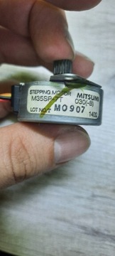 Silnik Mitsumi m35sp-7t M0907 030(-B)