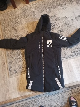 Kurtka xxl Main Label Off white. 