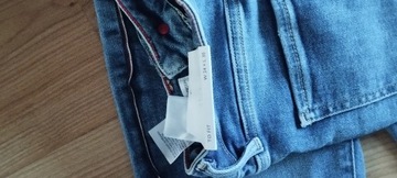 Tommy Hilfiger  W24/L30