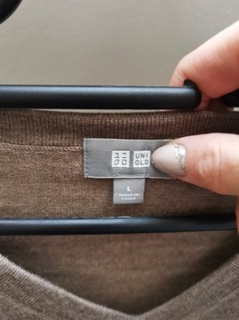 Sweter Uniqlo 100% wełna beżowy męski 40 L bdb 