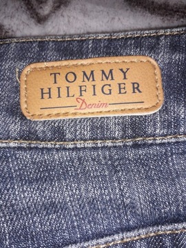 Tommy Hilfiger Nowa spódniczka okazją cenowa