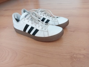 Adidas Daily 2.0. r. 46, buty