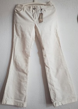 NOWE białe spodnie Gap 30/32 jeans 