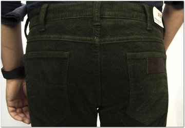 Spodnie męskie sztruks Wrangler Greensboro W42 L32
