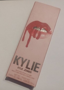 Kylie Jenner matowa szminka w płynie + konturówka 