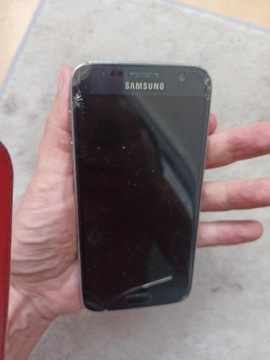 Smartfon Samsung Galaxy S7 SM-G930F uszkodzony