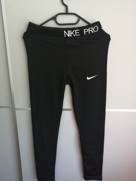 Legginsy Nike czarne 