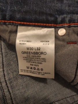 Spodnie Wrangler Greensboro W30 L32 30x32 jeansy