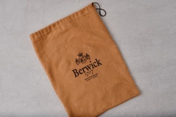 BERWICK 4343 CZARNE OXFORD 42.5 - 43