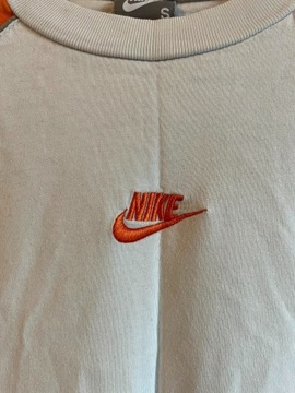 T-shirt Nike S 128/140cm biały