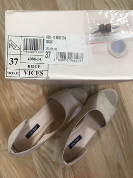 Buty damskie jasny beż 37