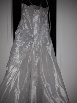 Suknia ślubna Agnes biała tafta, z Swarovski 