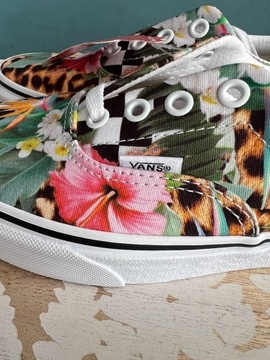 Buty Vans Era Tropical Animal Check/True White 36