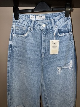 Bershka spodnie jeansowe z szerokimi nogawkami