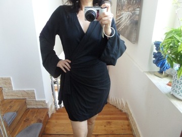 Reserved czarna sukienka 38 M mini