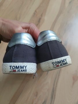 Tommy Hilfiger jeans damskie trampki 41 granatowe 