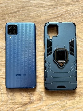 Smartfon Samsung Galaxy M12 (4GB/64GB/NFC) + etui