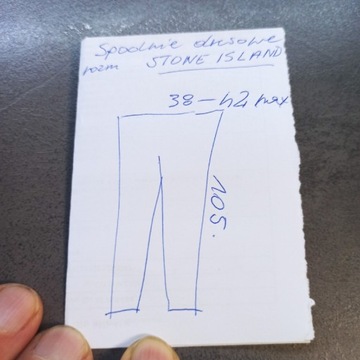 Spodnie dresowe firmy Stone lsland rozmiar M 