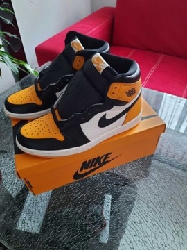 Nike Jordan 1 Retro High OG Yellow Toe  "Taxi "