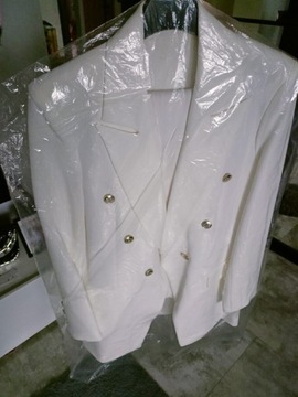 Biały garnitur rXS/S przepiękny 
