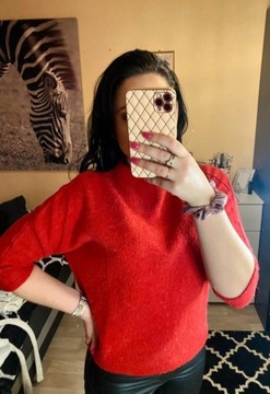 Czerwona bluzka sweterek nietoperz elegancka