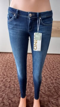 Spodnie jeans skiny 27/32