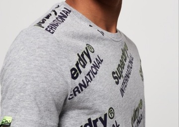 Superdry T-shirt - nowy.