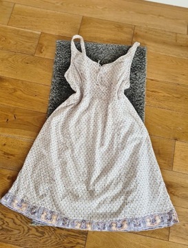 XL 44 letnia sukienka biała bawełniana z podszewka