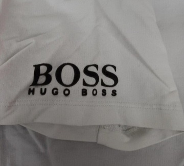 HUGO BOSS T-Shirt z kapturem 