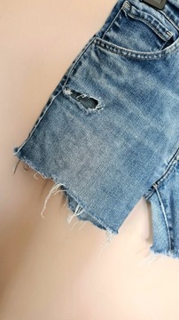 Levi's jeans krótkie spodenki szorty z dziurami rozm. S/M sexy